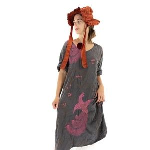 Magnolia Pearl Dragon Parnassus Tunic